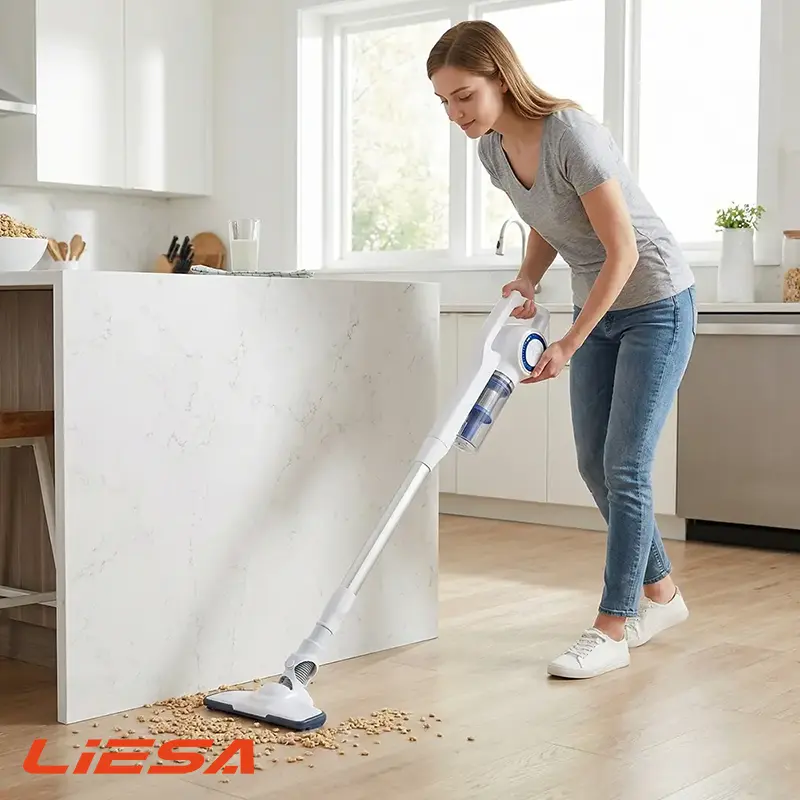 Aspirateur vertical filaire